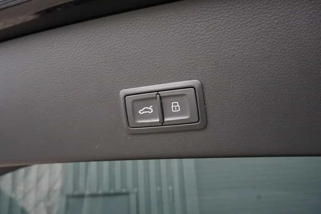 Audi S6 Avant 4.0 V8 Quattro Matrix Bose Kamera SHZ 03/2016-photo-36