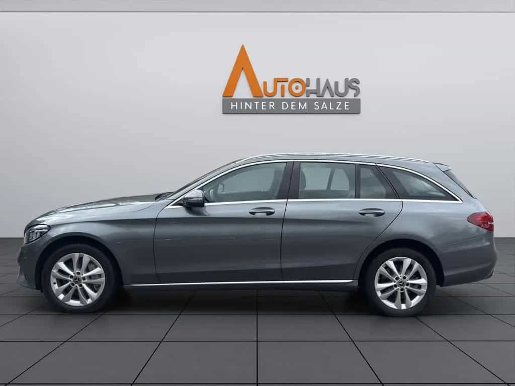 Mercedes-Benz C-Class 400 T 4Matic*PANO*LED*KAM*CARPLAY* 06/2019-photo-1