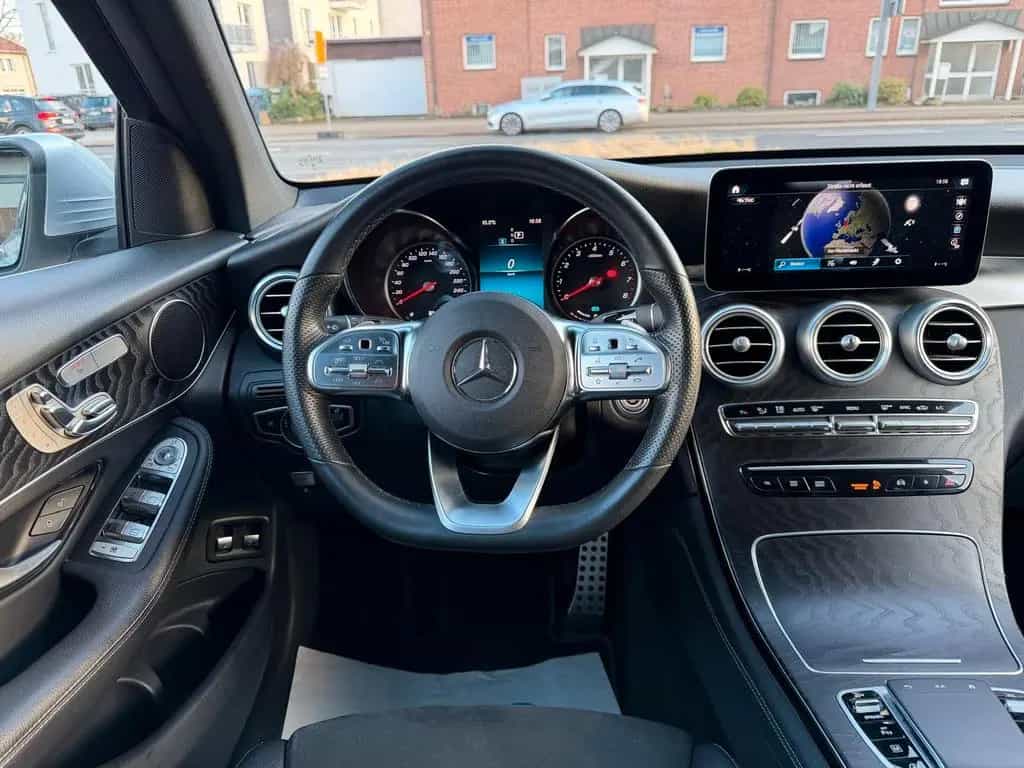 Mercedes-Benz GLC-Class 200 4Matic AMG/MBUX/MULTIBEAM/KAMERA/1HAND 10/2019-photo-16