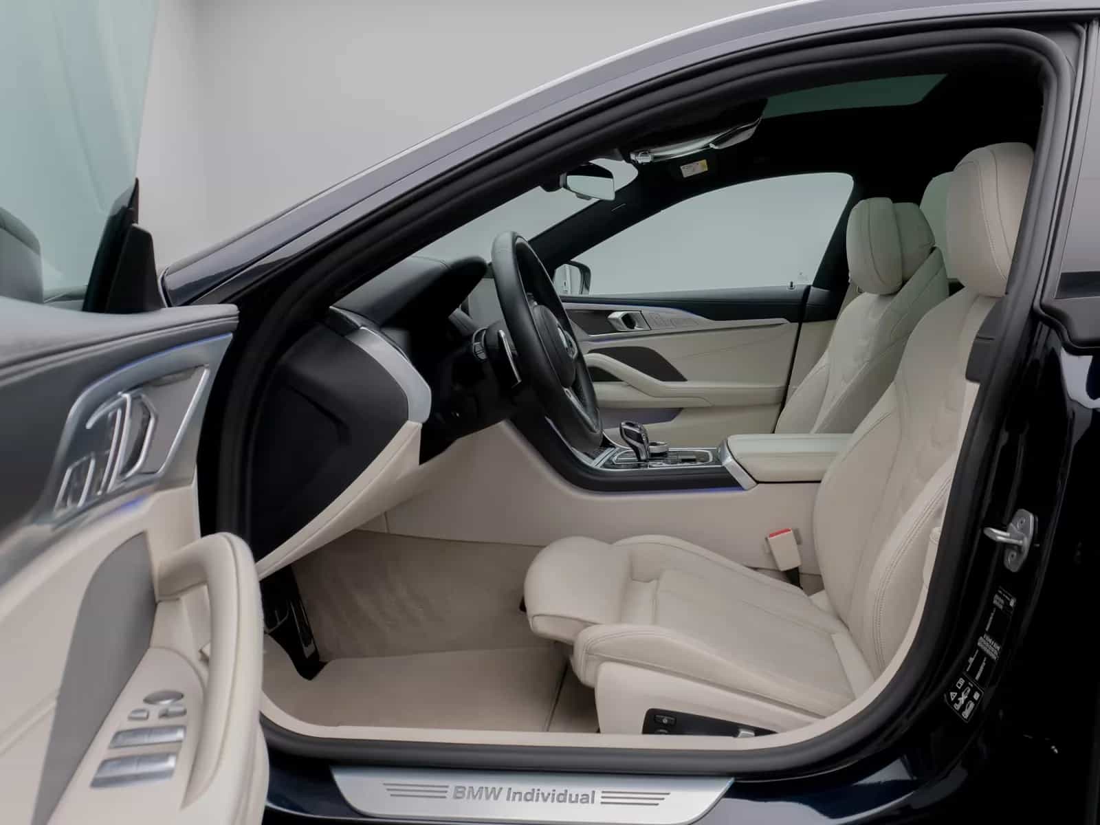 BMW M850 04/2021-photo-18