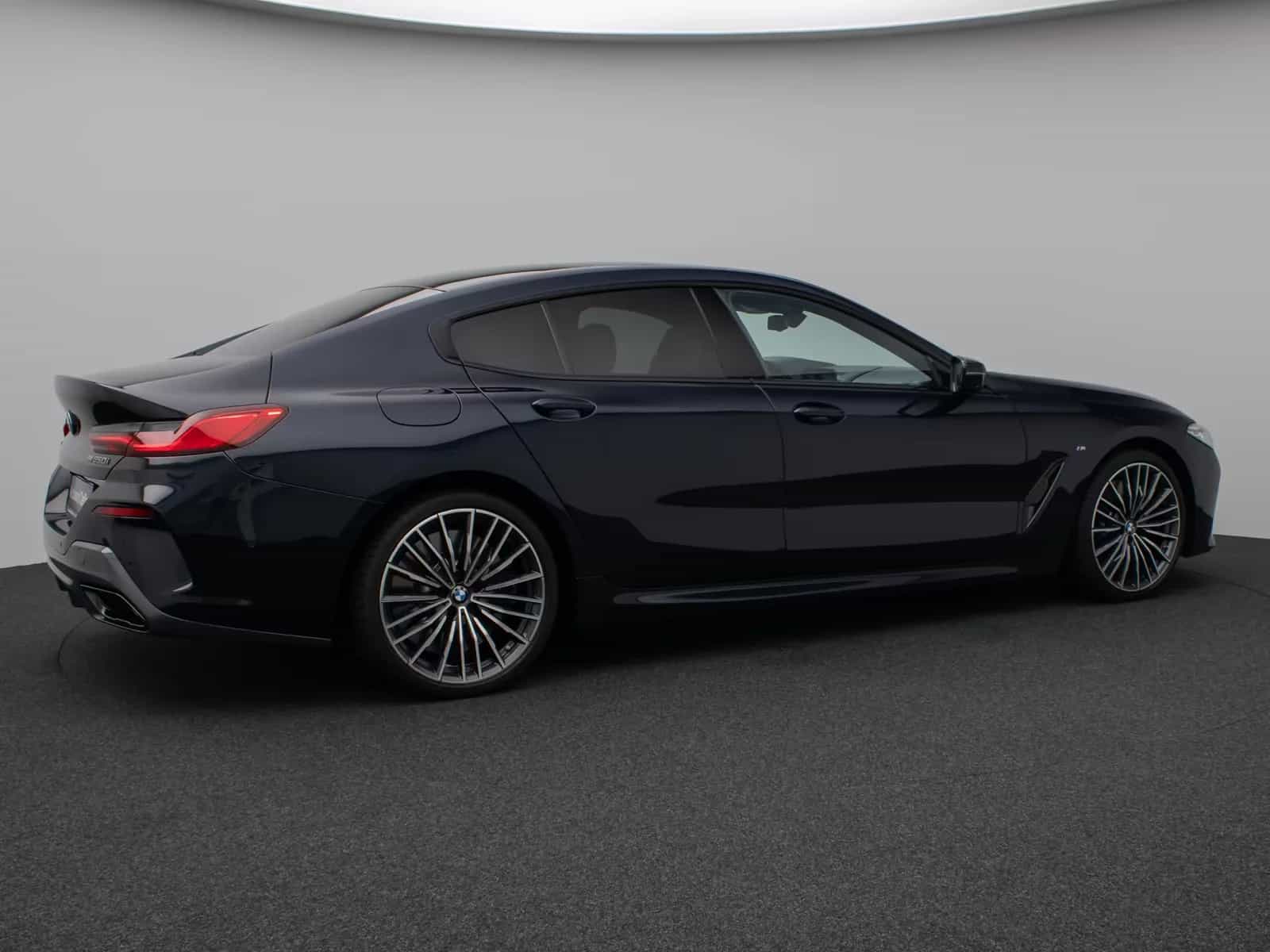 BMW M850 04/2021-photo-5