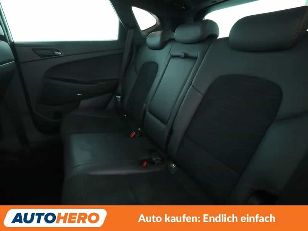Hyundai Tucson 1.6 TGDI N-Line 4WD Aut*NAVI*LED*TEMPO* 12/2019-photo-13