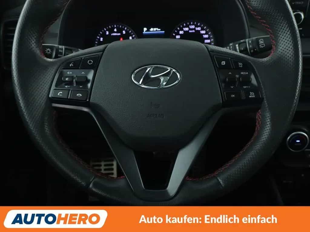Hyundai Tucson 1.6 TGDI N-Line 4WD Aut*NAVI*LED*TEMPO* 12/2019-photo-18