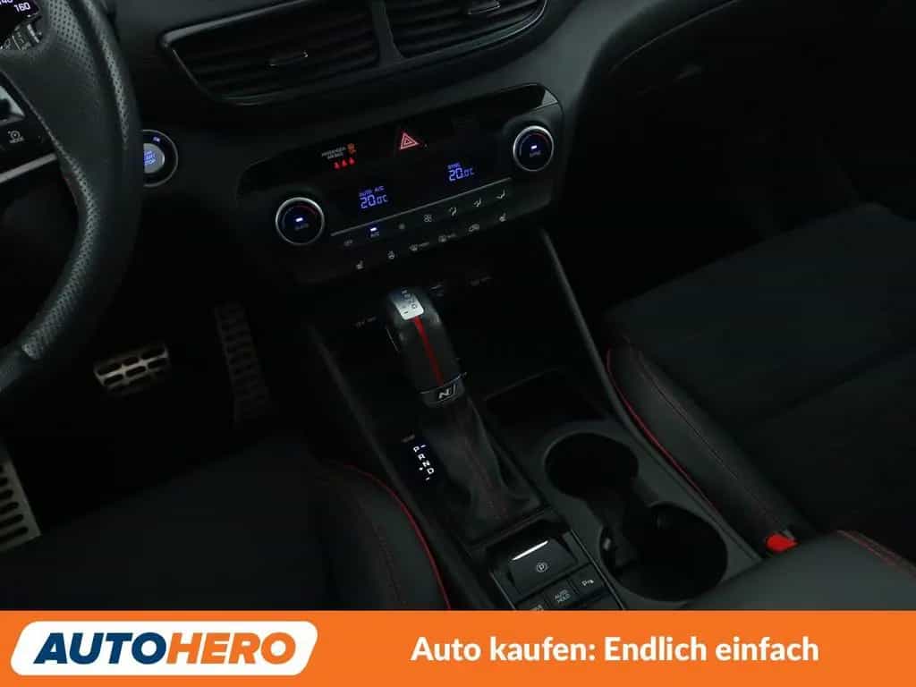 Hyundai Tucson 1.6 TGDI N-Line 4WD Aut*NAVI*LED*TEMPO* 12/2019-photo-20