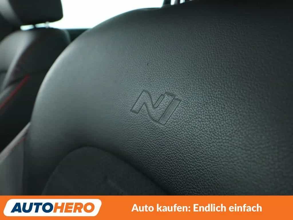 Hyundai Tucson 1.6 TGDI N-Line 4WD Aut*NAVI*LED*TEMPO* 12/2019-photo-30