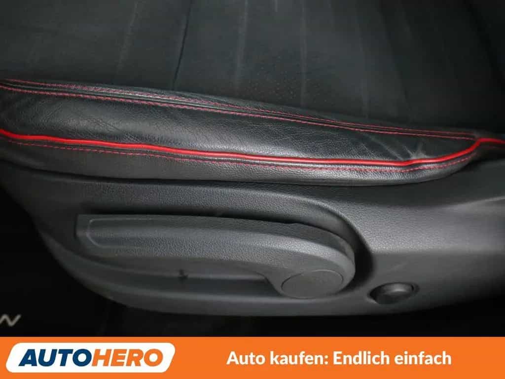 Hyundai Tucson 1.6 TGDI N-Line 4WD Aut*NAVI*LED*TEMPO* 12/2019-photo-32