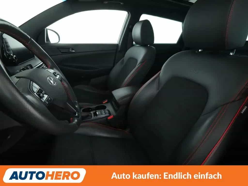 Hyundai Tucson 1.6 TGDI N-Line 4WD Aut*NAVI*LED*TEMPO* 12/2019-photo-9