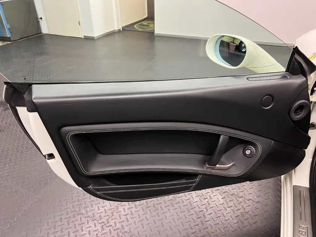 Ferrari California 4.3 V8 *KERAMIK*LEDER*NAVI*BI-XENON* 02/2012-photo-25