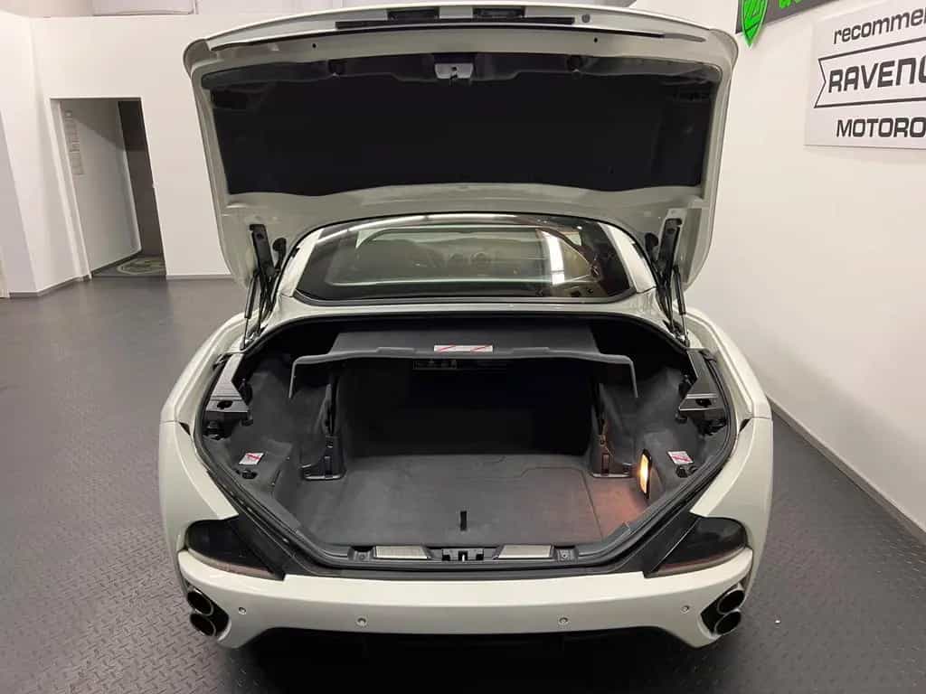 Ferrari California 4.3 V8 *KERAMIK*LEDER*NAVI*BI-XENON* 02/2012-photo-26