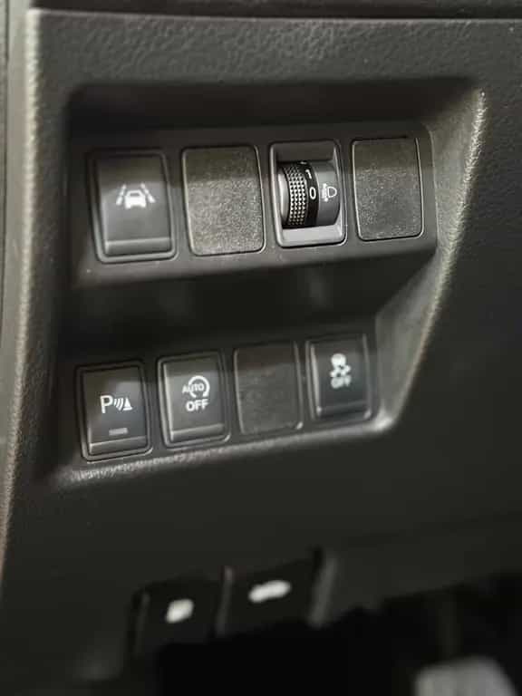 Nissan Qashqai N-Connecta/NAVI/PANO/360°/SHZ/ALU/SPUR/ 09/2016-photo-17