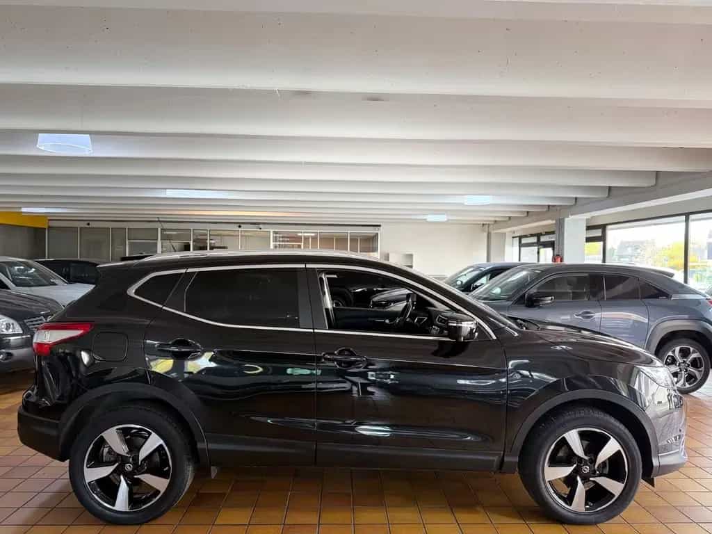 Nissan Qashqai N-Connecta/NAVI/PANO/360°/SHZ/ALU/SPUR/ 09/2016-photo-6
