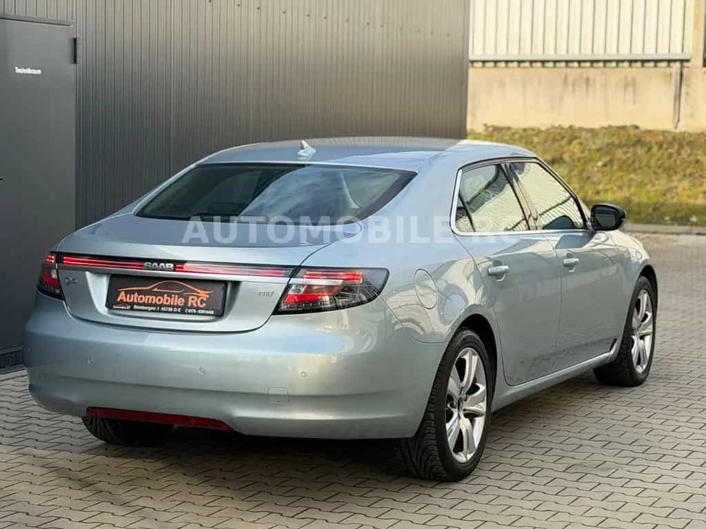 Saab 9-5 2.0TTiD Vector*Limo*Leder*Xenon*LED*Euro5* 07/2011-photo-3