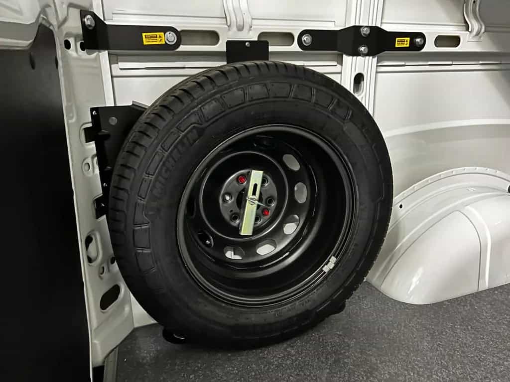 Iveco Daily 35S14 CRV DoKa 7-Sitzer / Kasten NEW MODEL 01/2026-photo-28