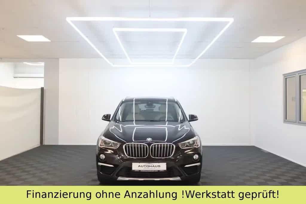 BMW X1 xDrive 20 d xLine*TEMPO*PDC*LED 12/2017-photo-2