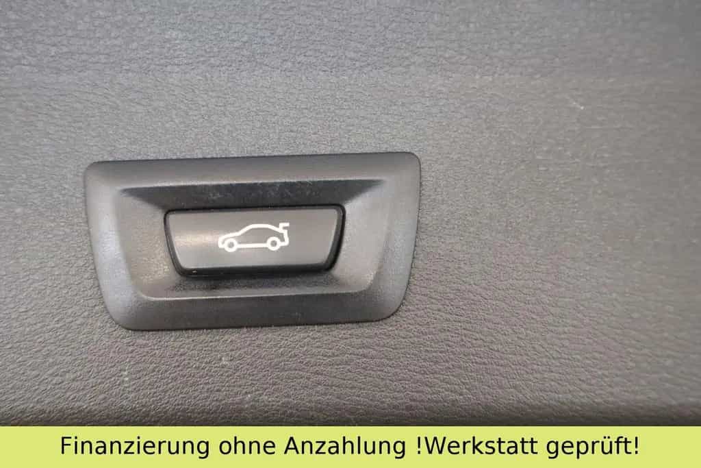 BMW X1 xDrive 20 d xLine*TEMPO*PDC*LED 12/2017-photo-30