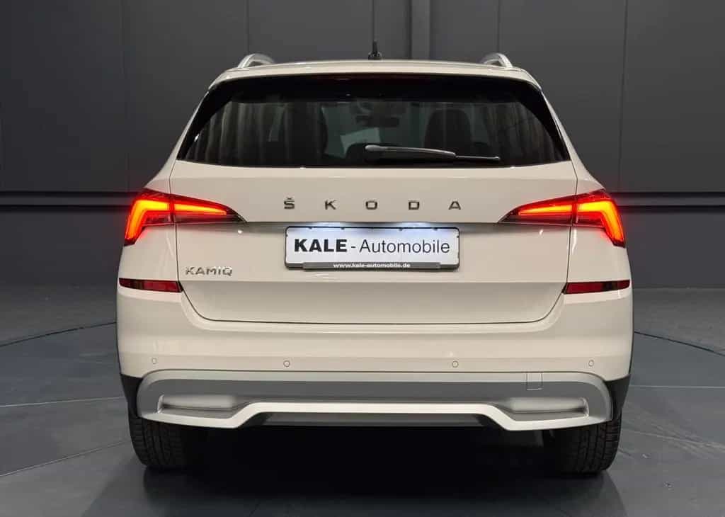 Skoda Kamiq ScoutLine *DigCockp.*NAVI*CarPlay*Voll/LED 12/2021-photo-4
