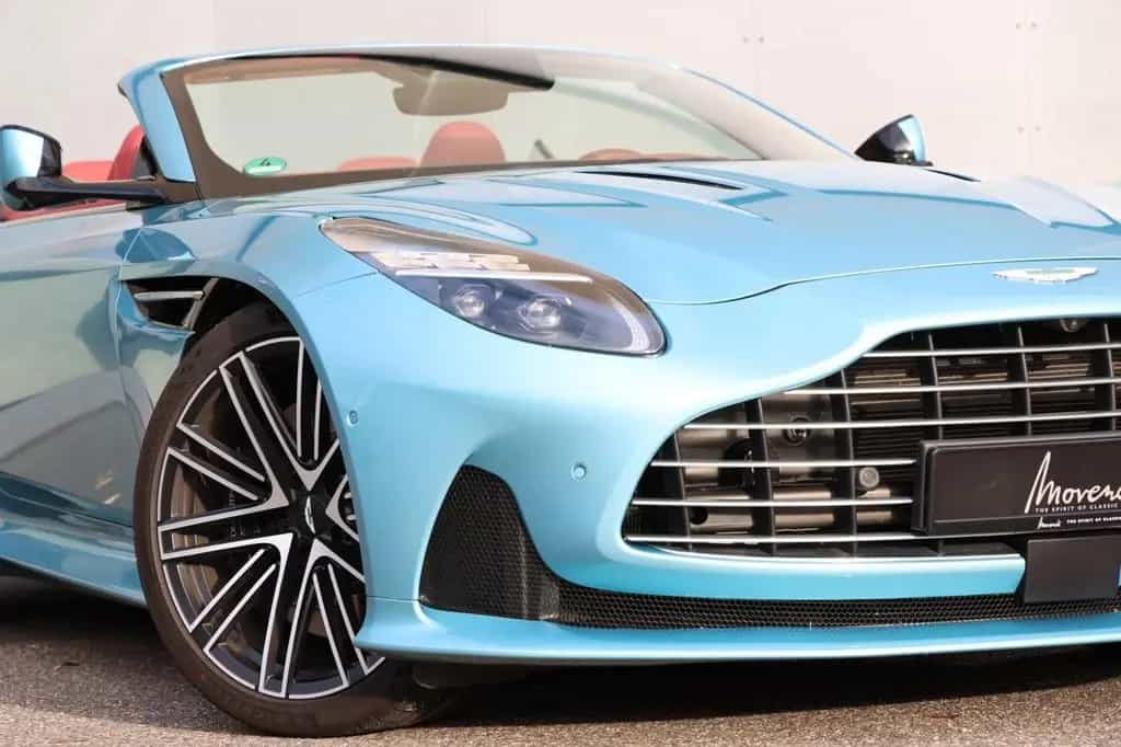 Aston Martin DB12 Volante 1. Hand 07/2024-photo-12