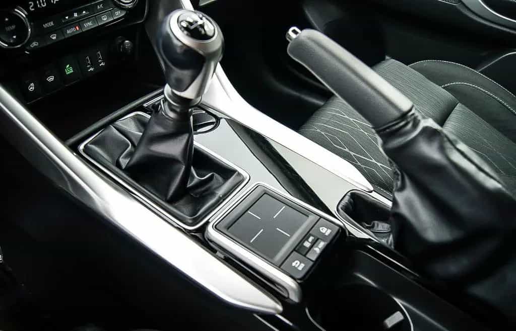Mitsubishi Eclipse Cross Intro Edition2WD 1HAND LED HEAD-UP 11/2018-photo-22
