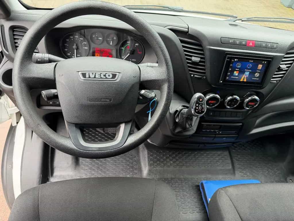 Iveco Daily 70C170 Automatik Koffer Ladebordwand 7,2t 06/2015-photo-16