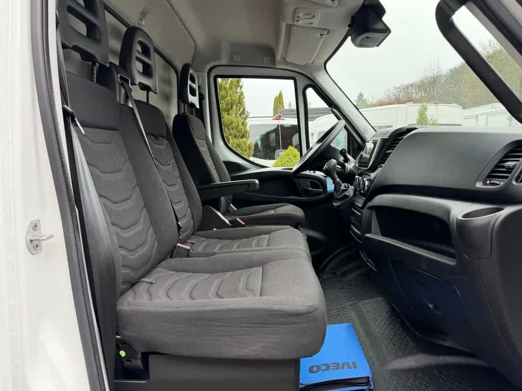 Iveco Daily 70C170 Automatik Koffer Ladebordwand 7,2t 06/2015-photo-26