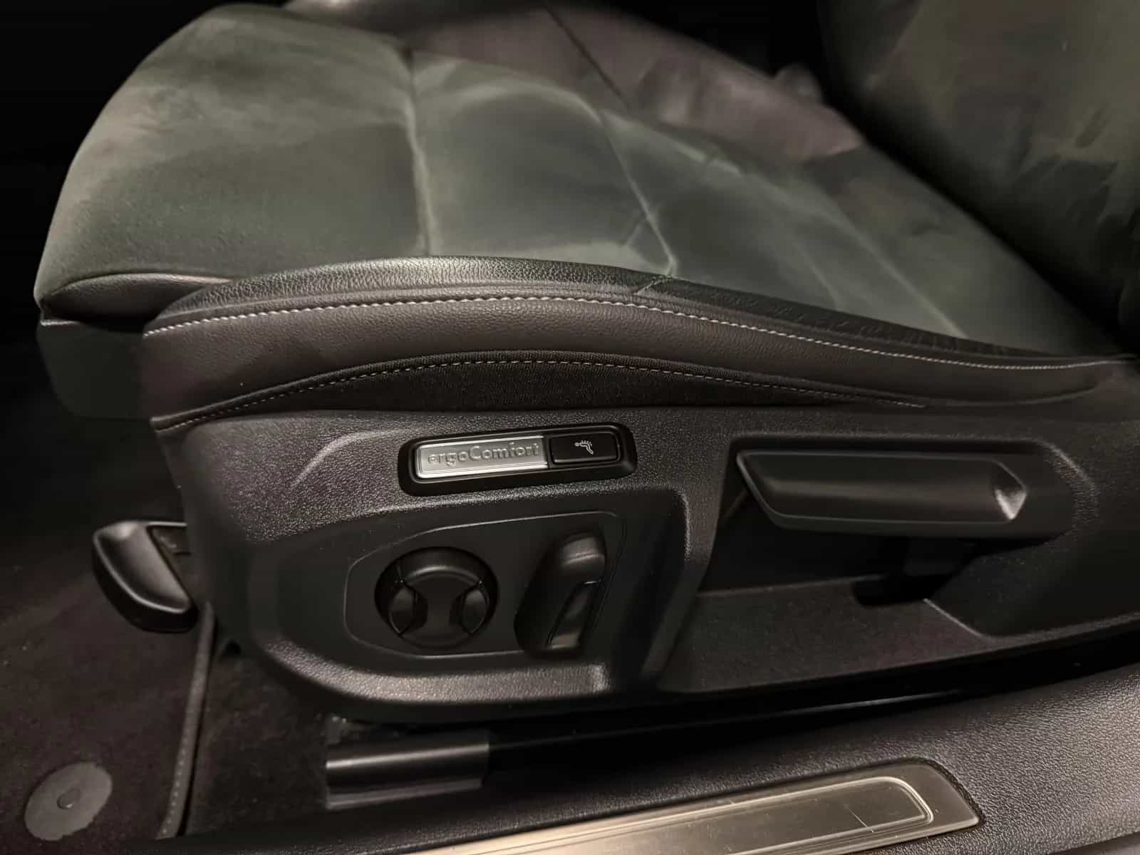 Volkswagen Arteon 11/2022-photo-27