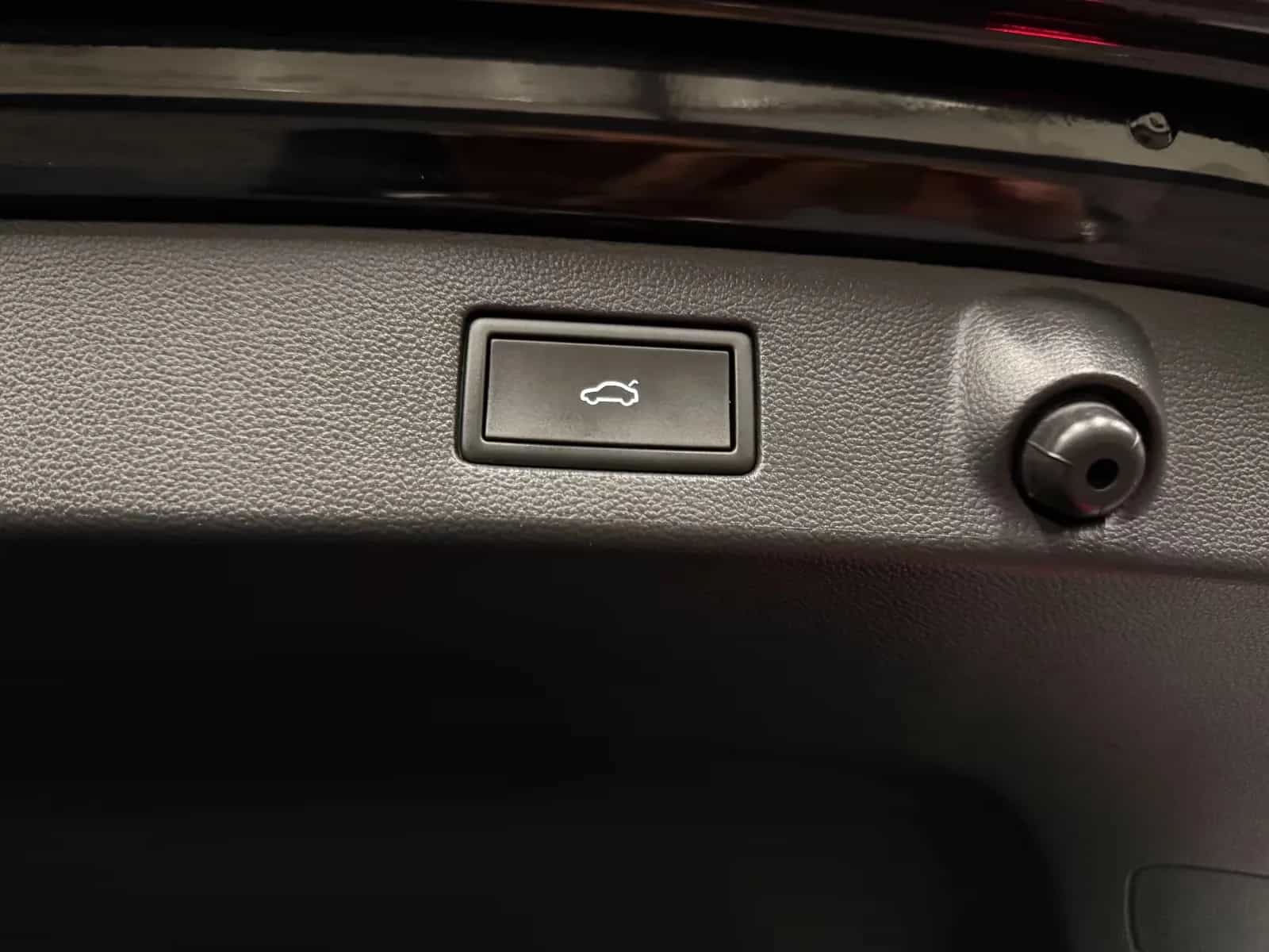 Volkswagen Arteon 11/2022-photo-35