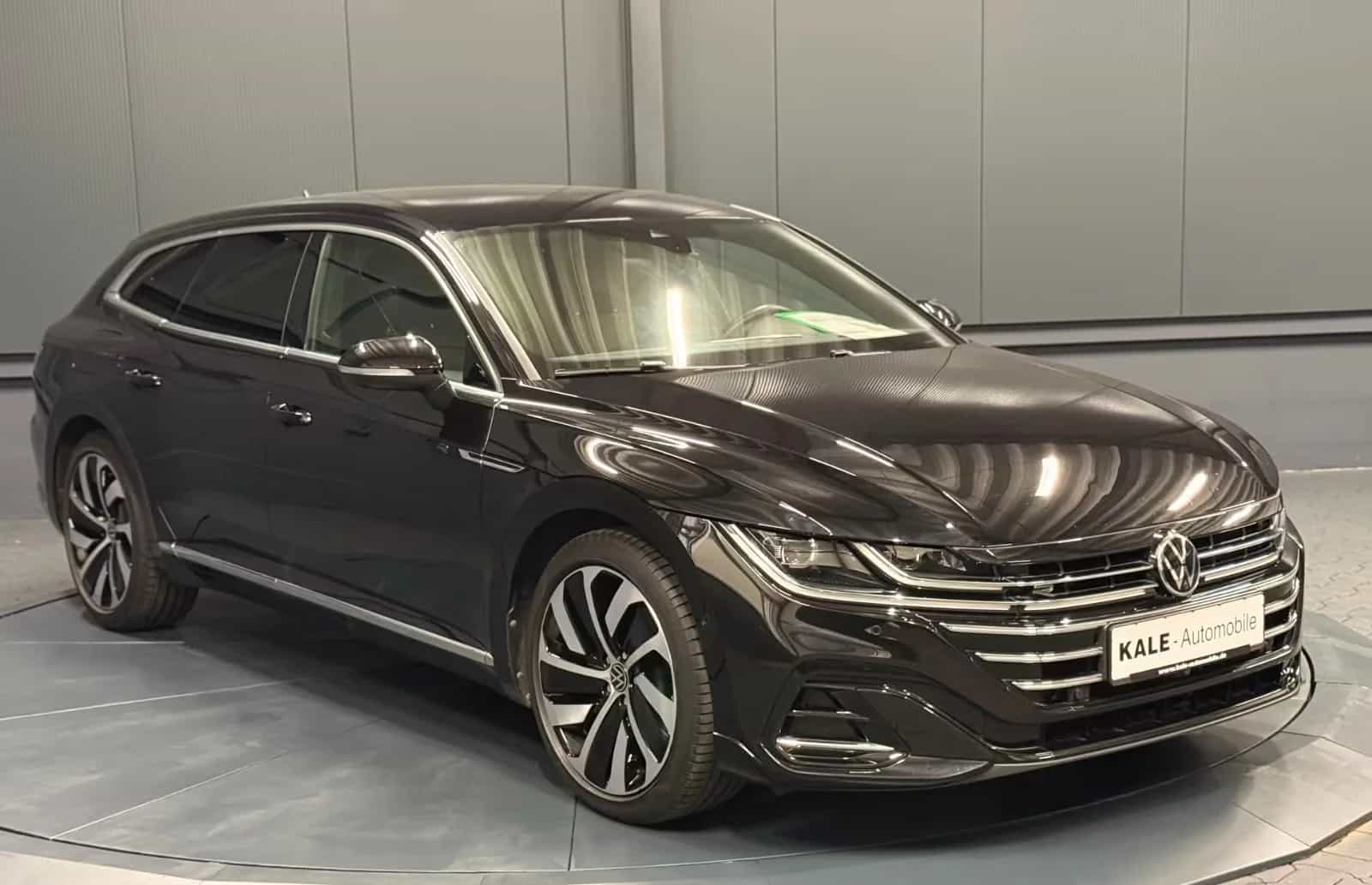 Volkswagen Arteon 11/2022-photo-9