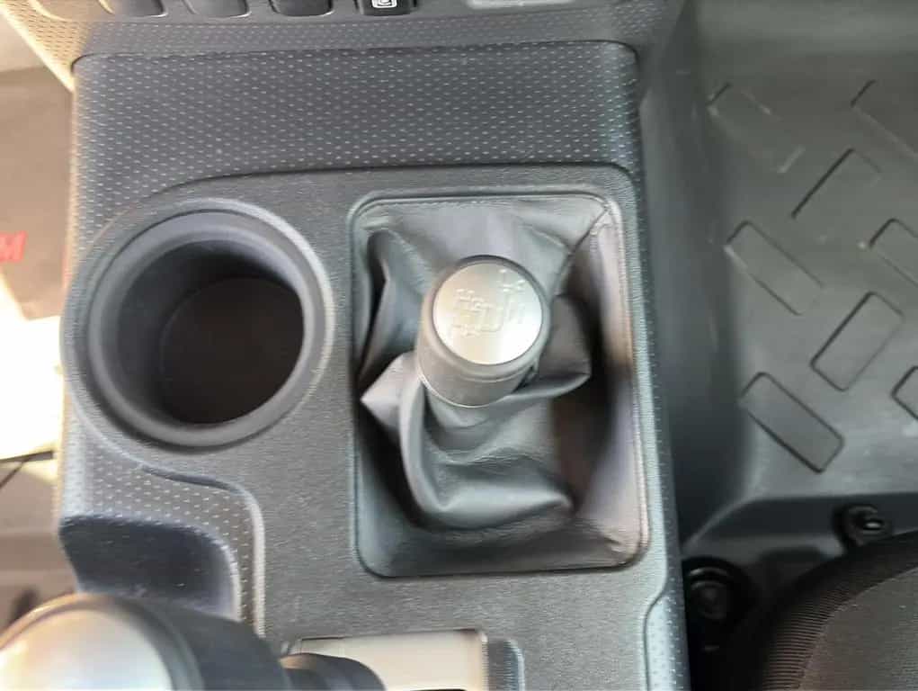 Toyota FJ Cruiser 4.0 V6 VVT-i Btw 11/2021-photo-18