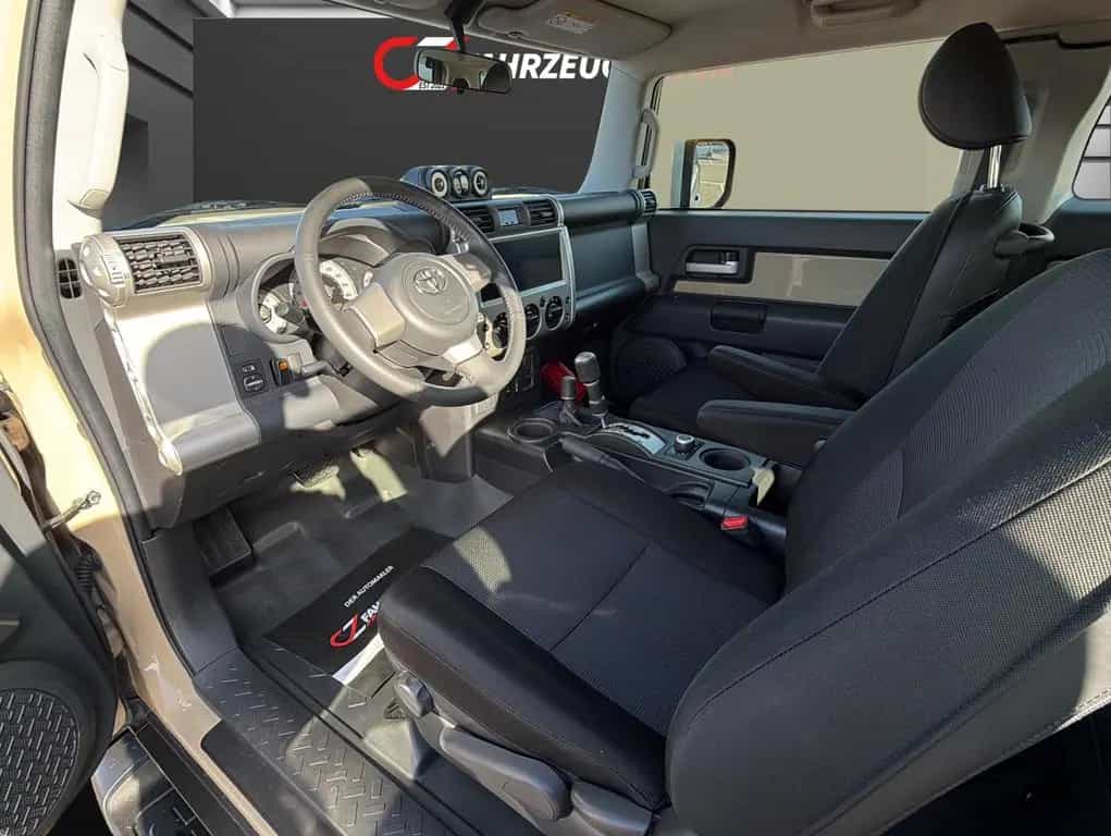 Toyota FJ Cruiser 4.0 V6 VVT-i Btw 11/2021-photo-5