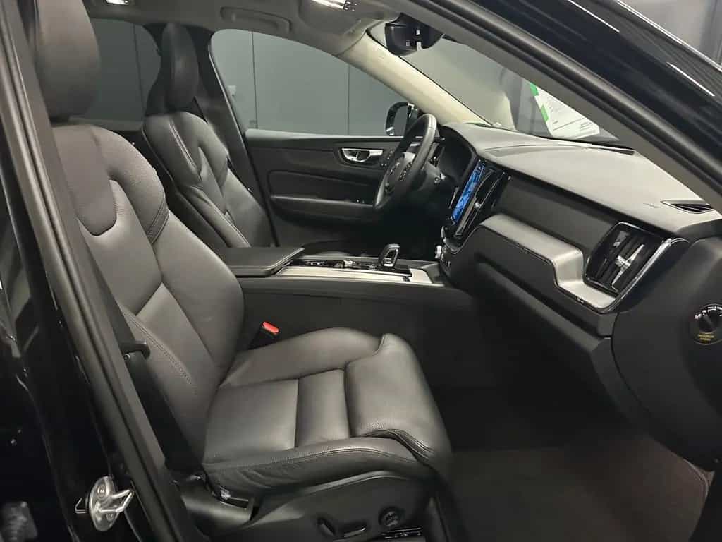 Volvo XC60 Plus Dark AWD *PANORAMA*360*LEDER*HIFI* 03/2023-photo-10