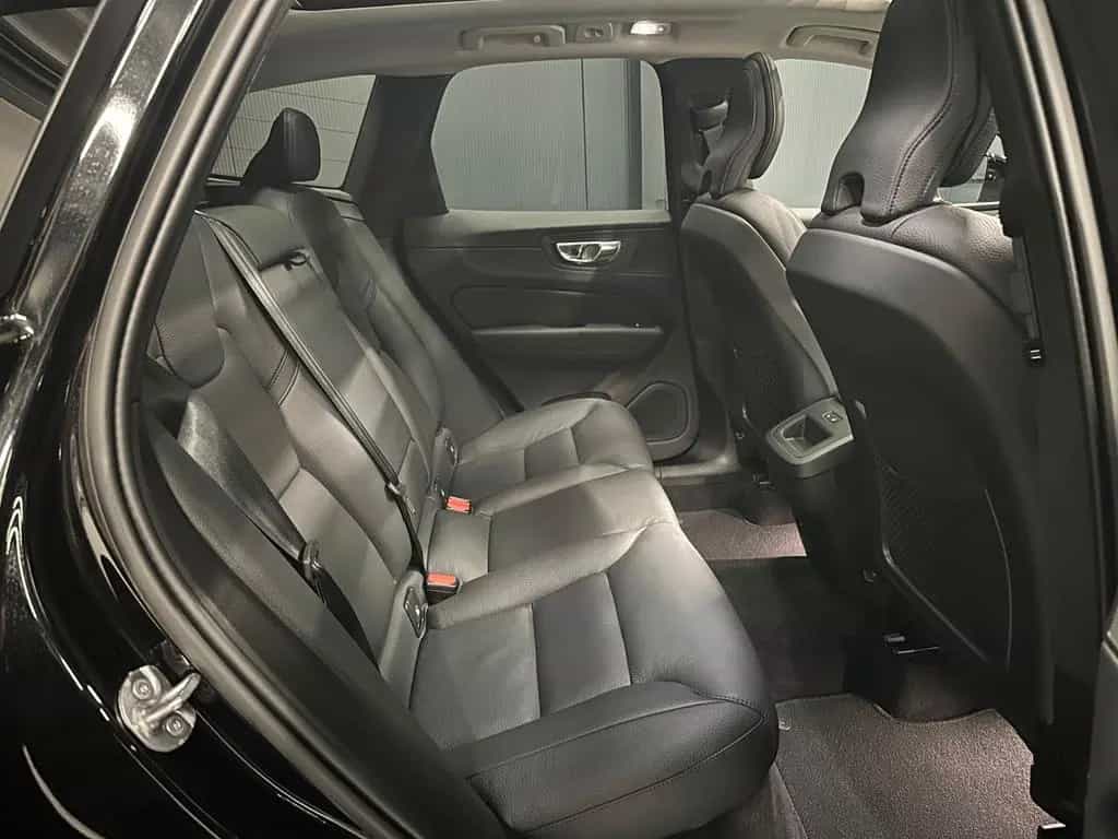 Volvo XC60 Plus Dark AWD *PANORAMA*360*LEDER*HIFI* 03/2023-photo-25