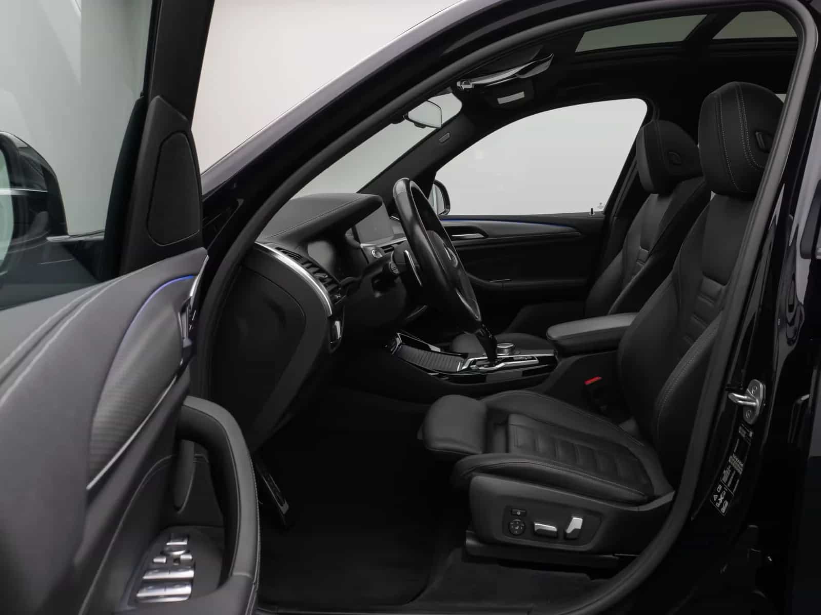 BMW X3 M40 06/2021-photo-18