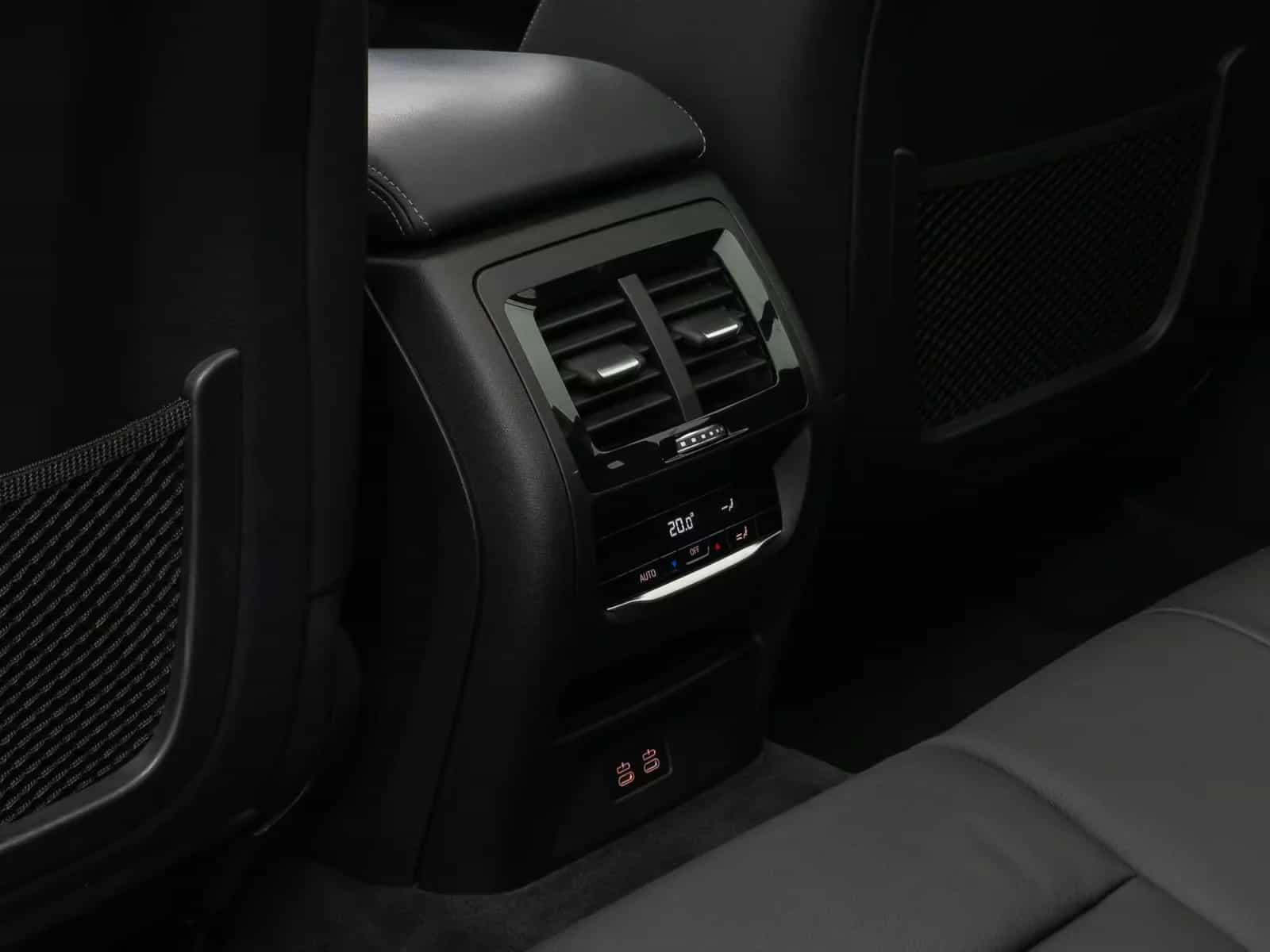 BMW X3 M40 06/2021-photo-28