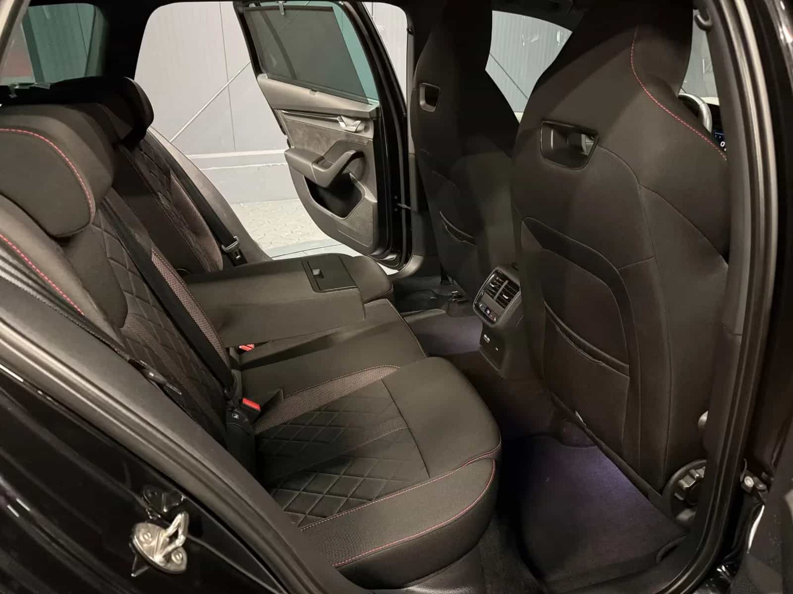 Skoda Octavia 11/2022-photo-30