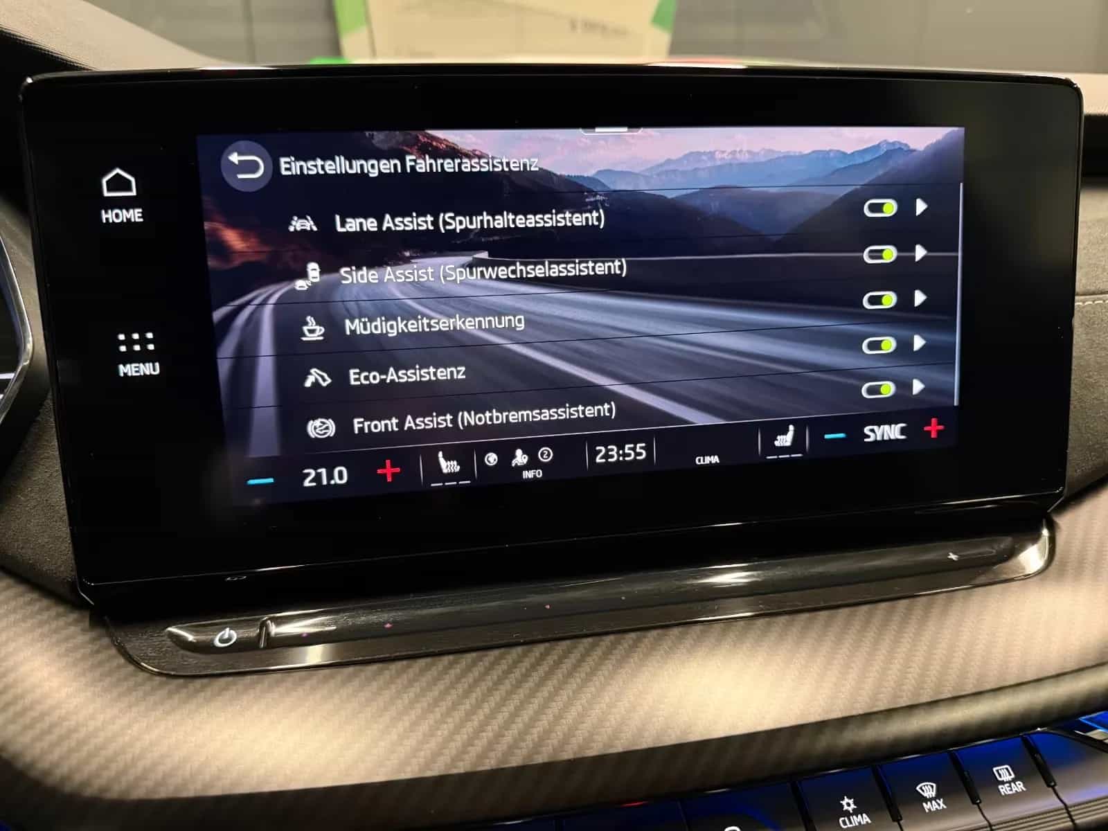 Skoda Octavia 09/2022-photo-20