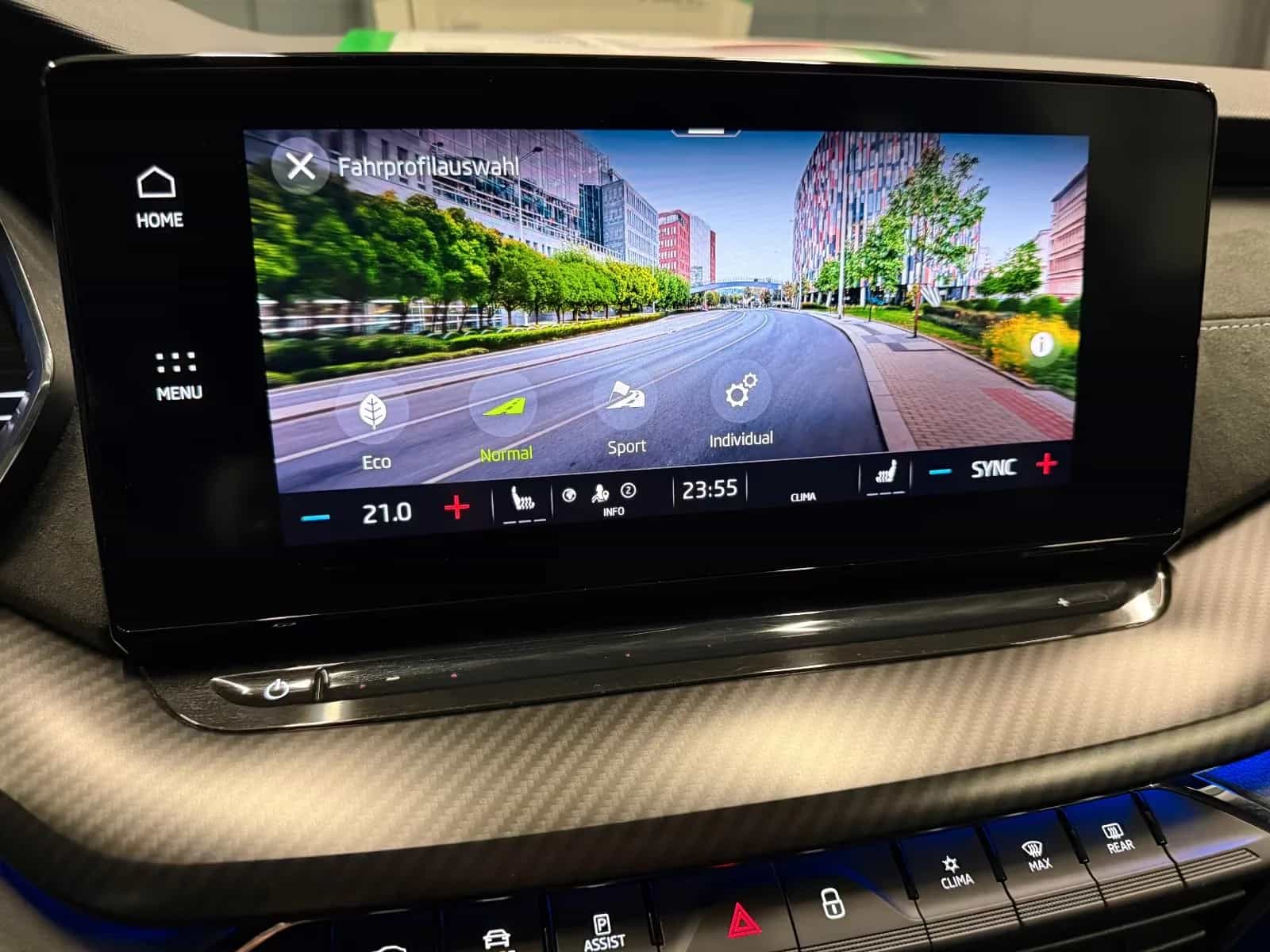 Skoda Octavia 09/2022-photo-22