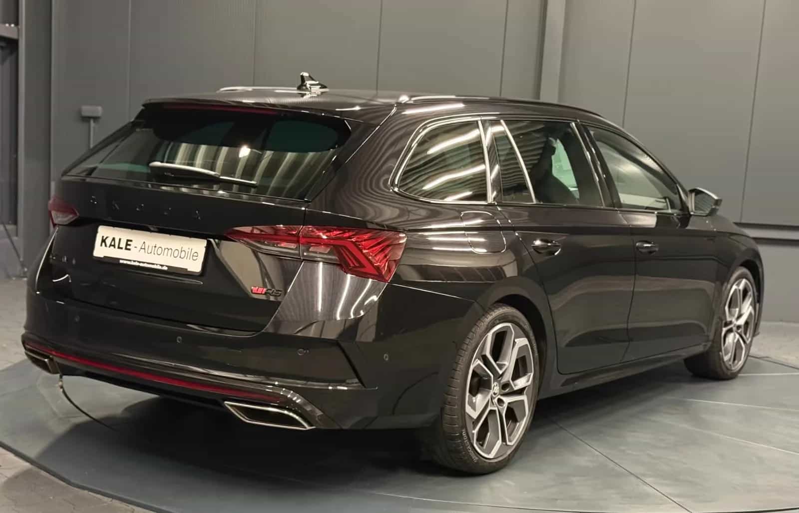 Skoda Octavia 09/2022-photo-6