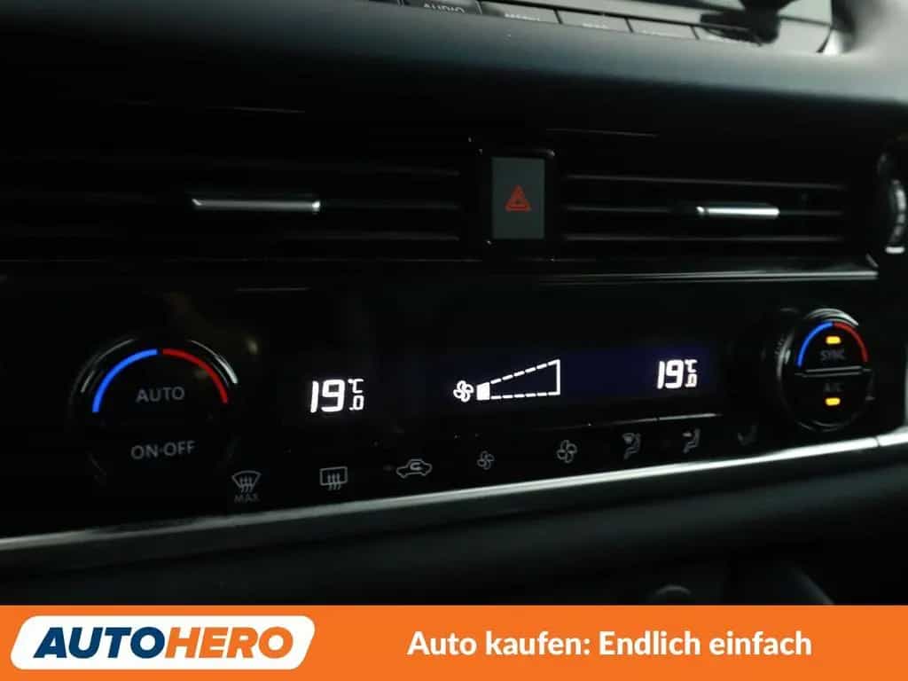 Nissan Qashqai 1.3 DIG-T Mild-Hybrid N-Connecta*NAVI* 11/2021-photo-27