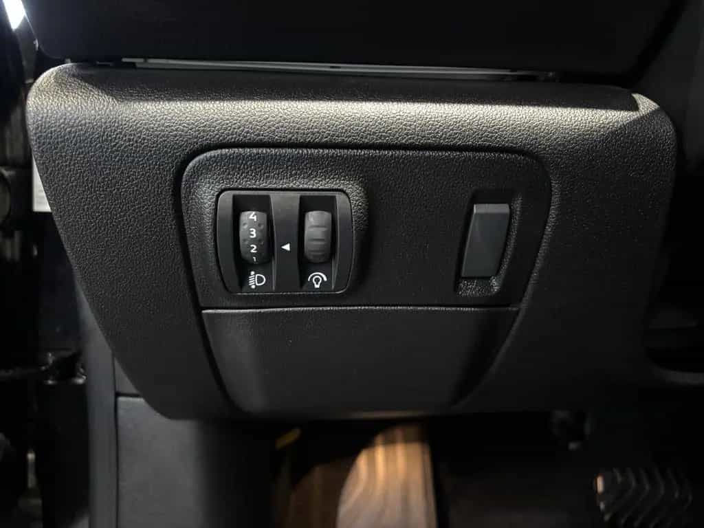 Renault Talisman Grandtour ZEN TCe 160PS EDC 03/2022-photo-31