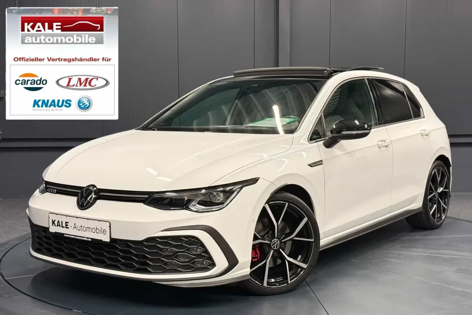 Volkswagen Golf 12/2023-photo-0