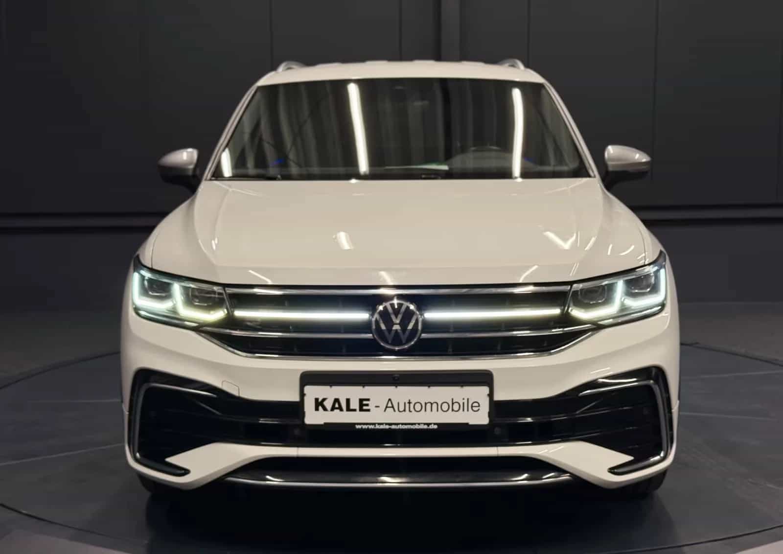 Volkswagen Tiguan Allspace 11/2021-photo-11