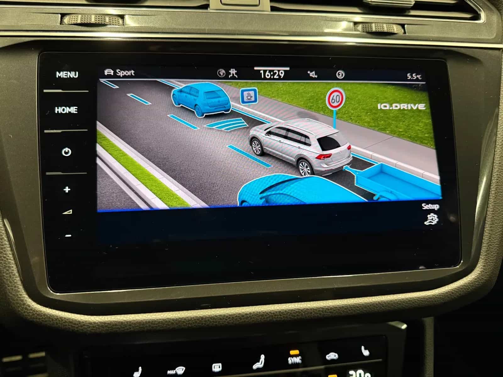 Volkswagen Tiguan Allspace 11/2021-photo-21