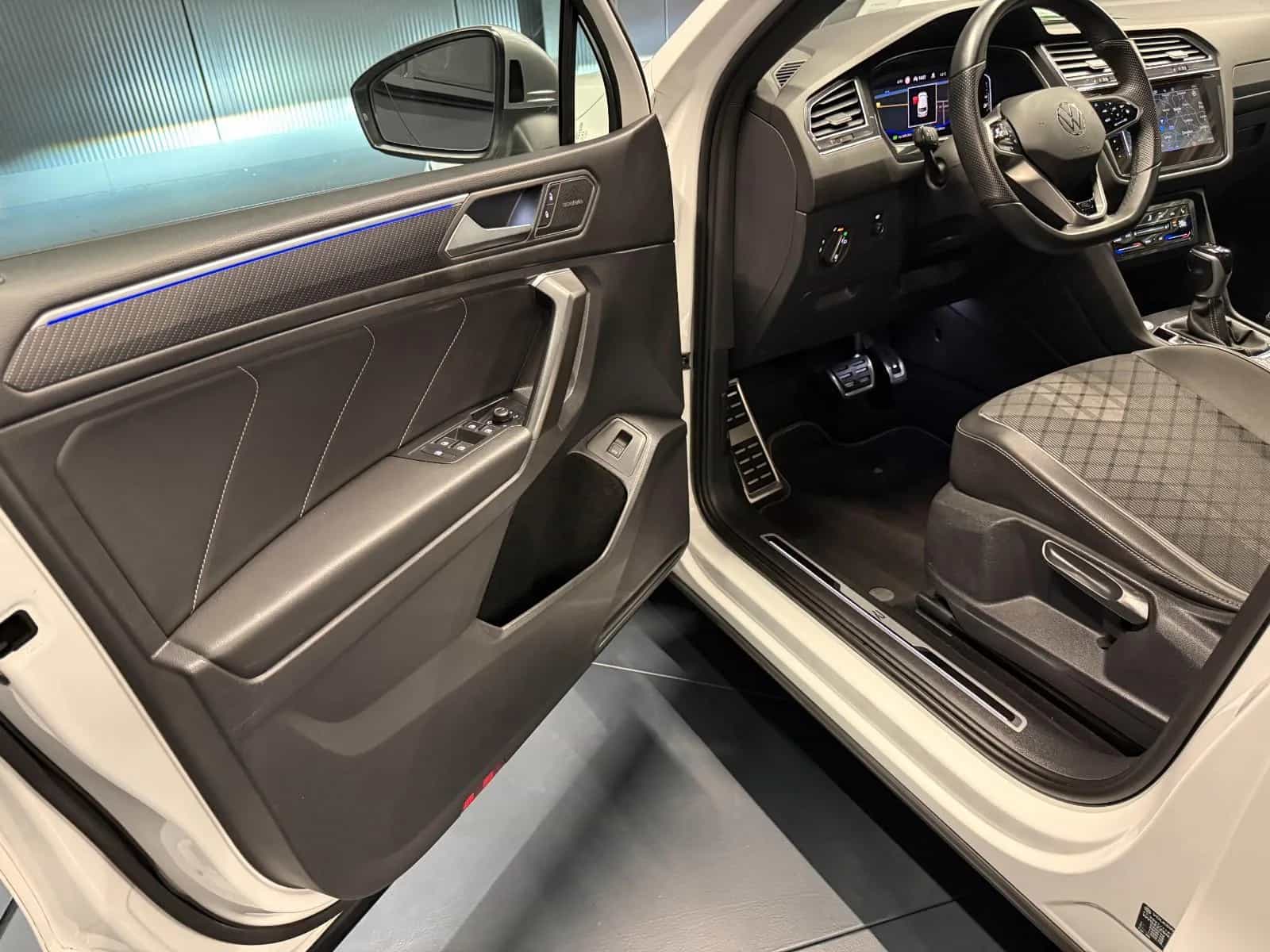 Volkswagen Tiguan Allspace 11/2021-photo-26