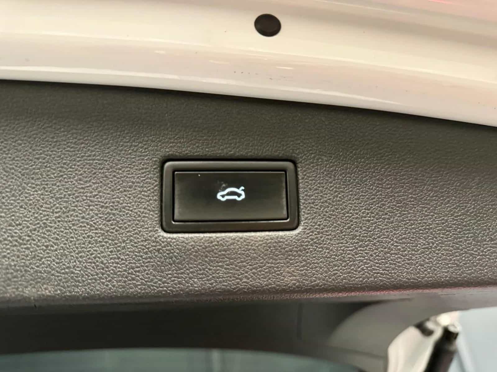 Volkswagen Tiguan Allspace 11/2021-photo-37