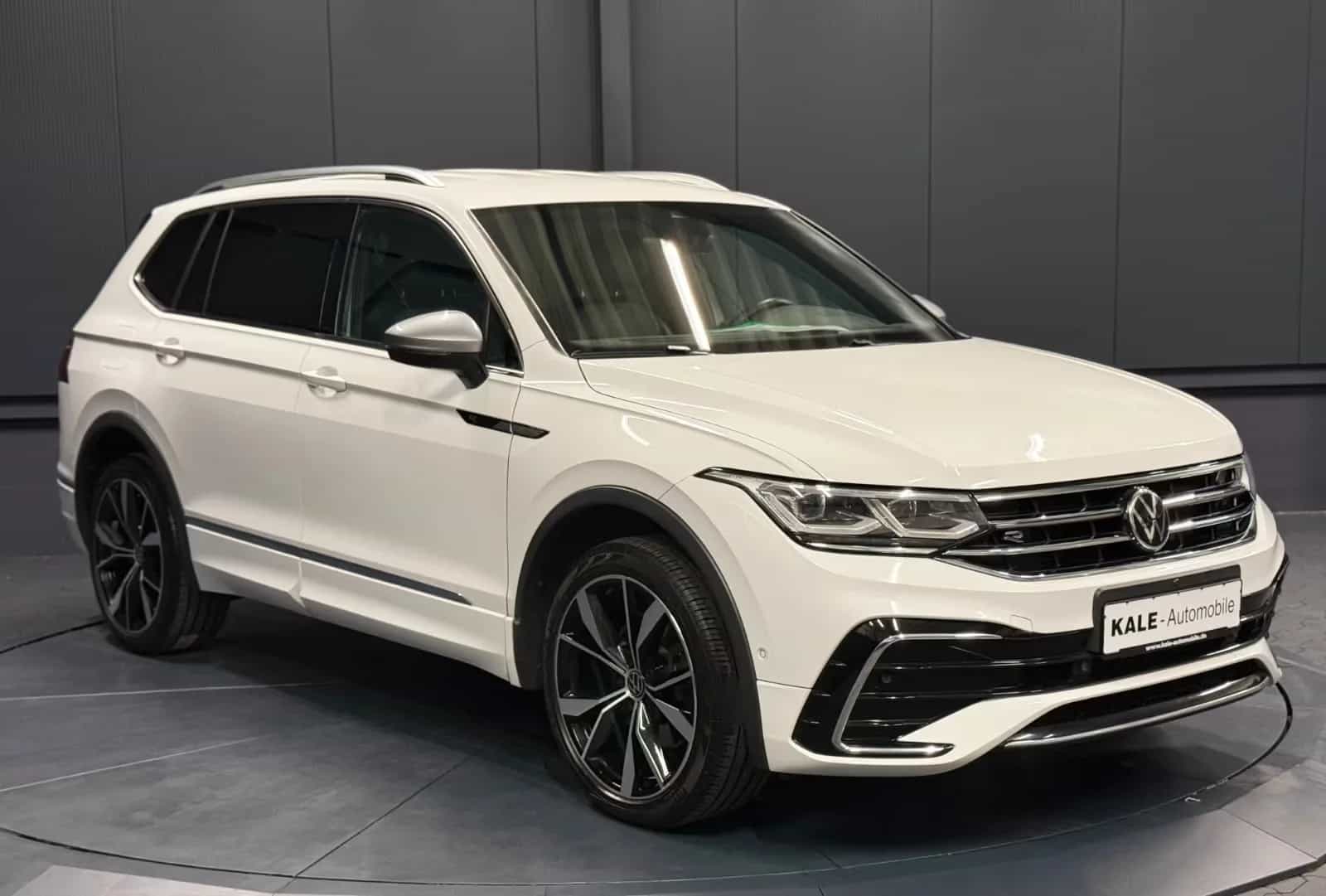 Volkswagen Tiguan Allspace 11/2021-photo-9