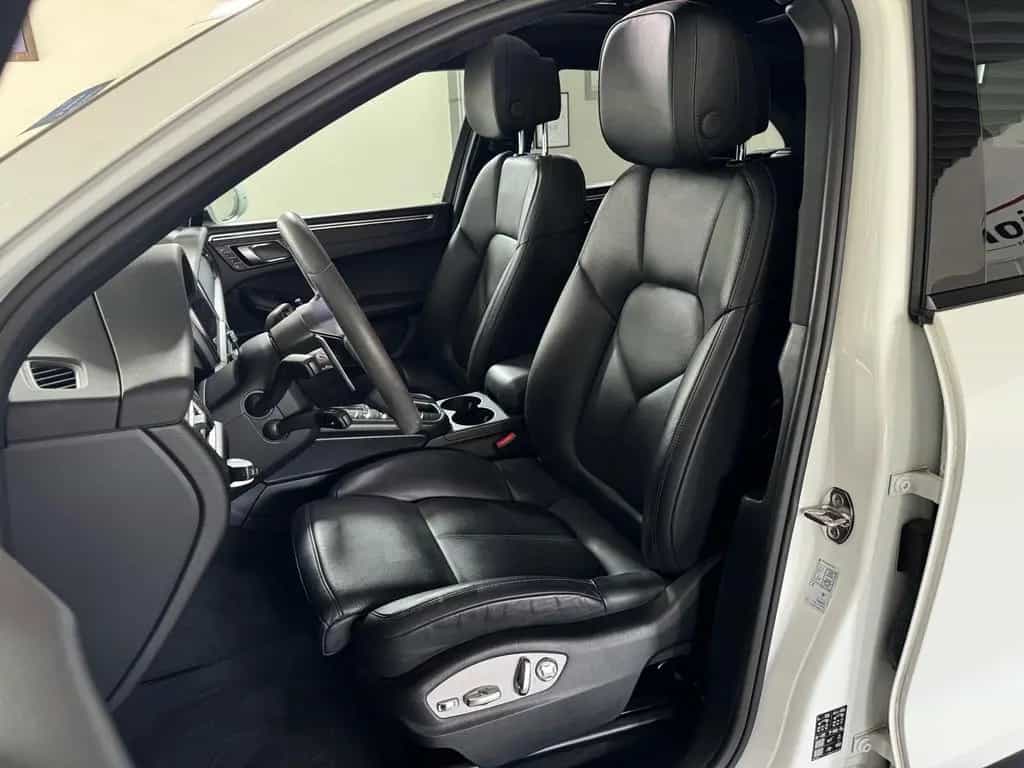 Porsche Macan PDK*PANO+BOSE+Luftfed.*Deutsch U-Frei 05/2019-photo-18