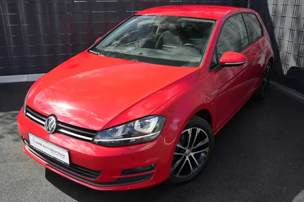 Volkswagen Golf VII Lim. Cup BMT*1.HAND*KLIMA*PDC*LED*ESP* 11/2014-photo-0
