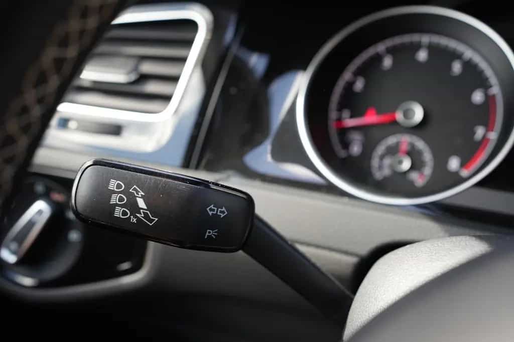 Volkswagen Golf VII Lim. Cup BMT*1.HAND*KLIMA*PDC*LED*ESP* 11/2014-photo-20