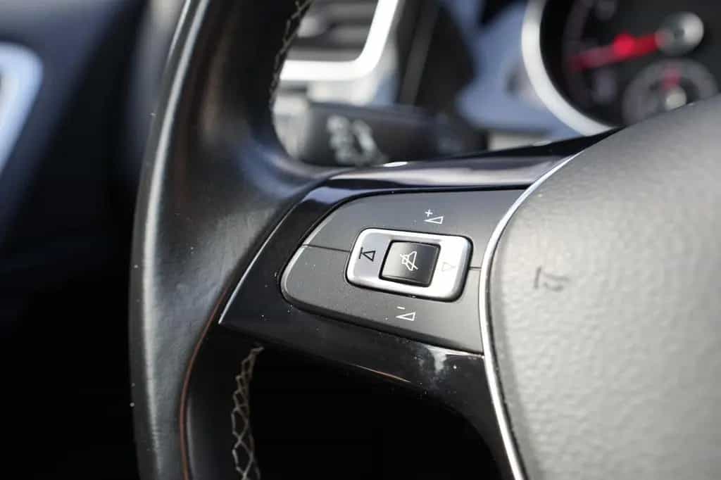 Volkswagen Golf VII Lim. Cup BMT*1.HAND*KLIMA*PDC*LED*ESP* 11/2014-photo-21