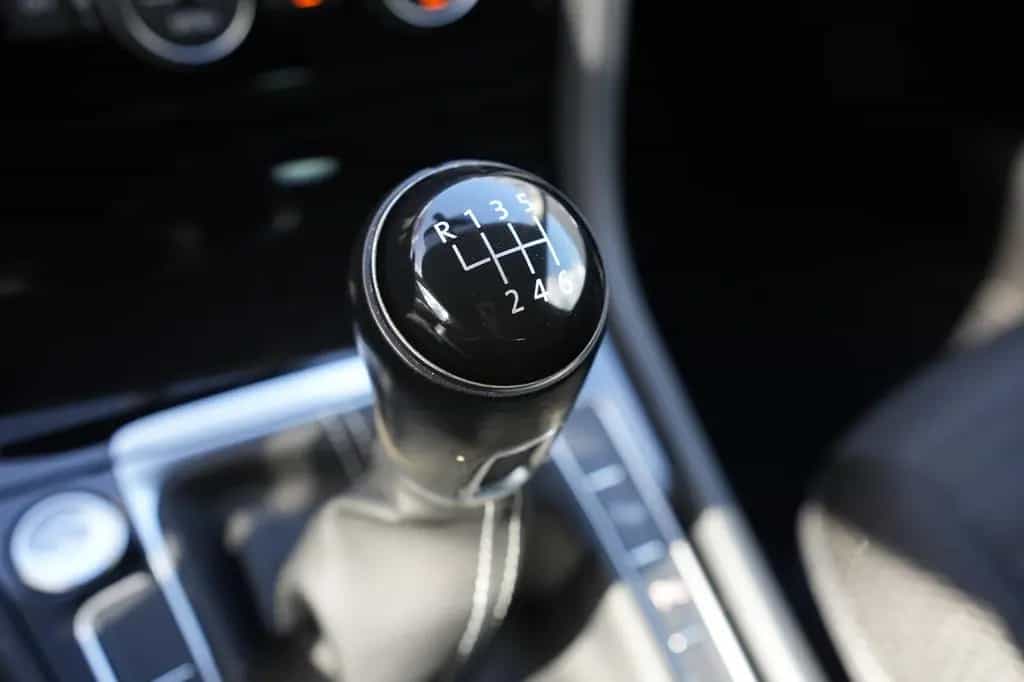 Volkswagen Golf VII Lim. Cup BMT*1.HAND*KLIMA*PDC*LED*ESP* 11/2014-photo-28